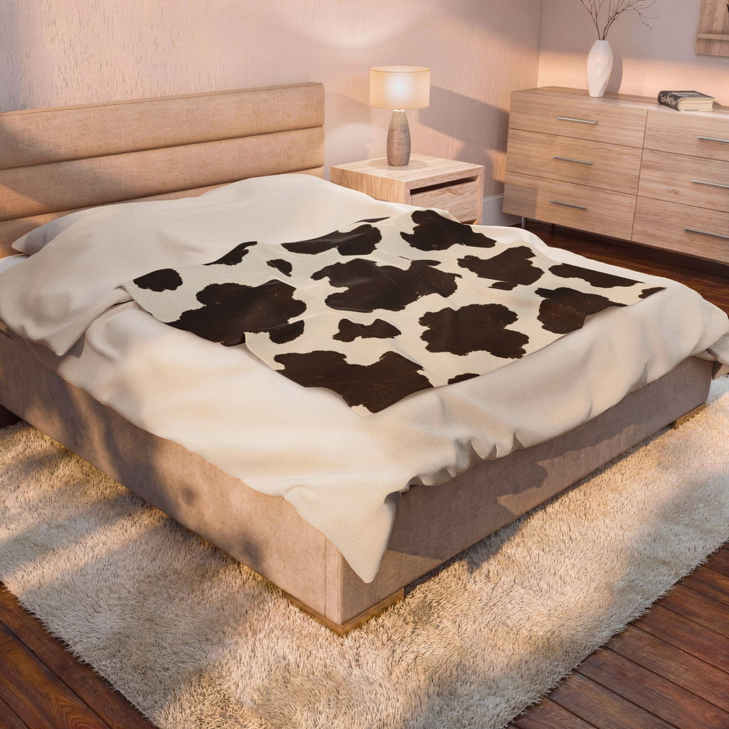 Cowhide Print Velveteen Plush Blanket — Cozy Brown & Cream Throw